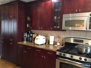 174 Demarest Ave, Closter NJ  07624-2411 exterior