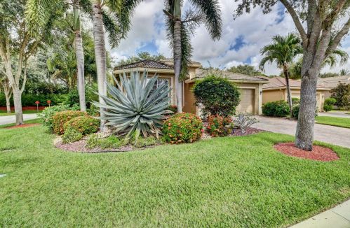 10713 Richfield Way, Boynton Beach, FL 33437-3977