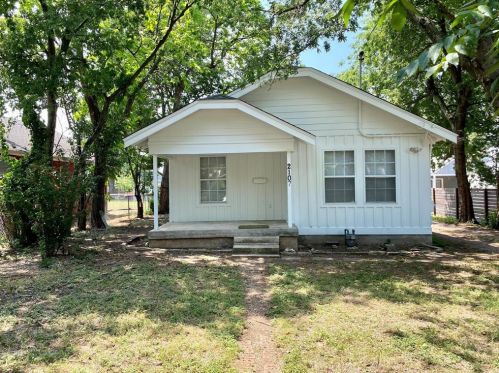 2107 21st St, Austin TX  78722-2415 exterior