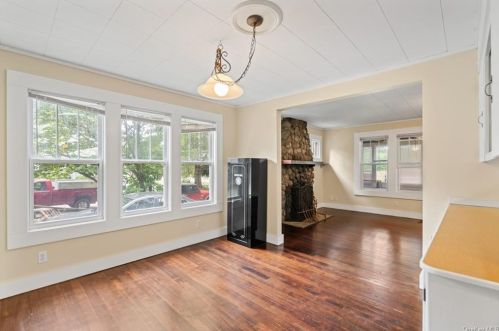 2450 State Route 208, Walden NY  12586-2801 exterior