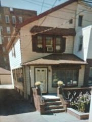 2330 21st St, Brooklyn, NY 11229-4802