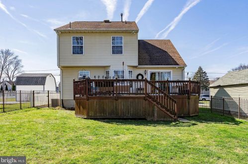 29 Bellmawr Ave, Gloucester NJ  08031-1330 exterior