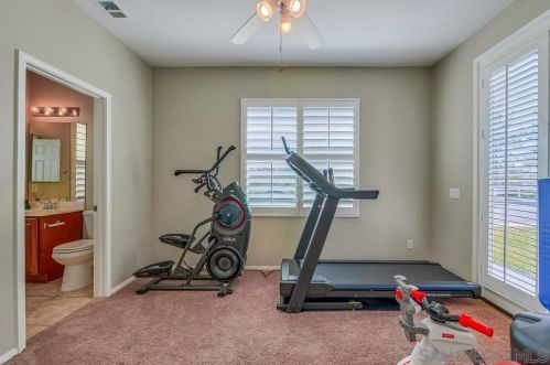 32758 Stonefield Ln, Temecula CA  92592-7207 exterior