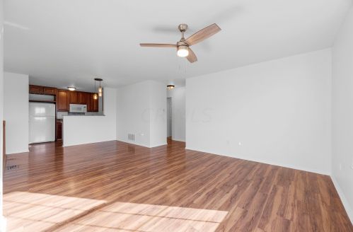 222 Bollingen, Blacklick, OH 43004-8266