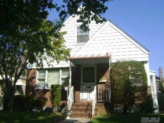 15447 24th Ave, Long Island City, NY 11357