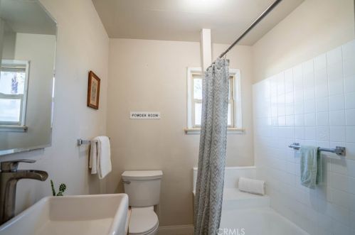 20135 Grand Ave, Wildomar CA  92595-9370 exterior