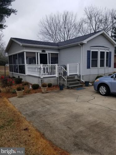 17290 Pine Water Dr, Lewes, DE 19958-4012