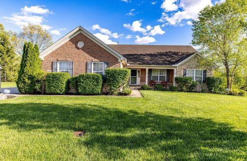 6621 Tree View Dr, Liberty Township, OH 45044