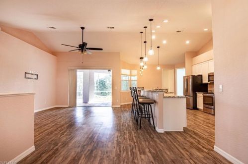 10290 Strike Ln, Bonita Springs FL  34135-6742 exterior