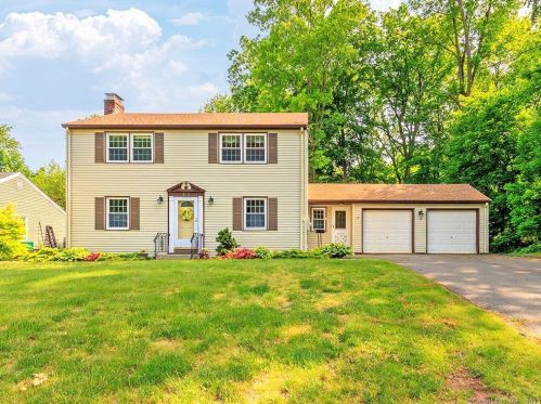 168 Butternut Ln, Kensington, CT 06037-1200