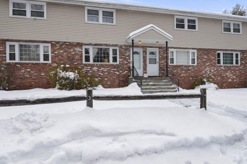 137 Brookdale Rd, Salem, NH 03079-4869