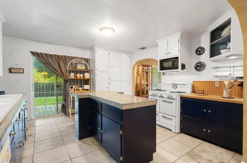 3120 Humphrey Rd, Loomis CA  95650-9095 exterior