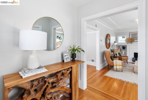 807 Brooklyn Ave, Oakland, CA 94606-1511