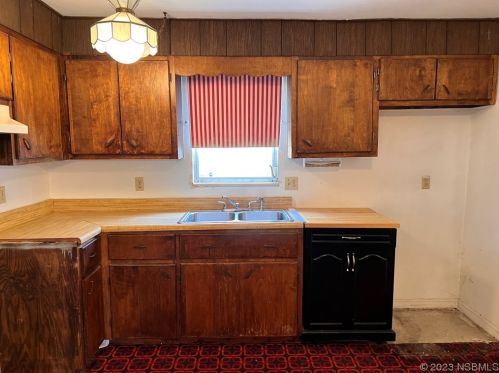 907 Derbyshire Rd, Daytona Beach FL 32117-3802 exterior