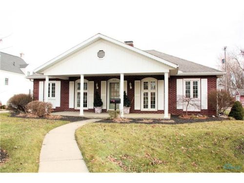409 Jefferson Ave, Defiance, OH 43512-2609