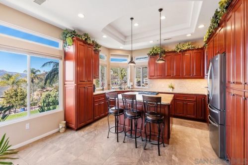 550 Old Stagecoach Run, Alpine CA  91901-1478 exterior