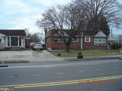 14 Johnson Hwy, Norristown, PA 19401-3029