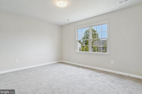 10204 Napoleon St, Fredericksburg VA  22408-8060 exterior