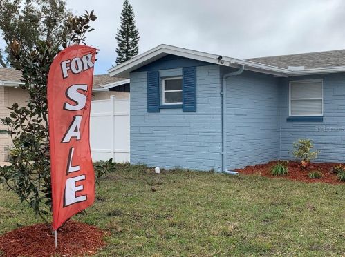 3424 Truman Dr, Tarpon Springs, FL 34691-3135