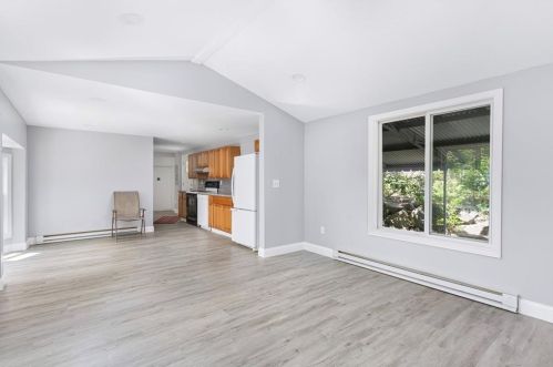19 Cantaberry Ln, Coventry RI  02816-6903 exterior