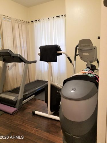 8622 22 St, Phoenix AZ 85016-2704 exterior