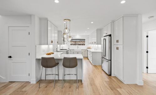 516 Baywood Ave, San Jose CA  95128-4601 exterior