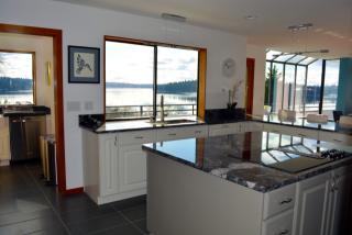 4211 Holly Ln, Mercer Island WA  98040-3938 exterior