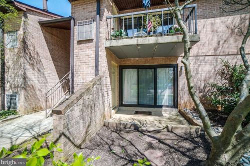 20 Le Forge Ct, Wayne, PA 19087-1221