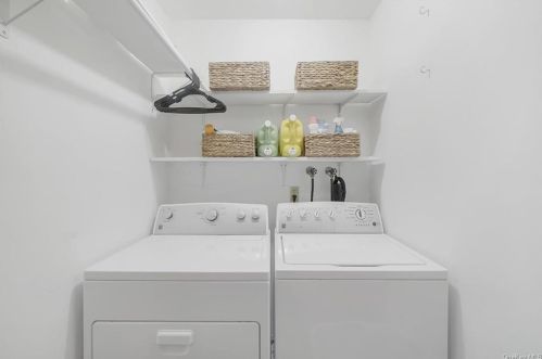 3 Geering Way, Fishkill NY  12524-1136 exterior