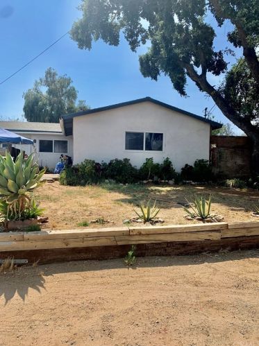 5735 Beach St, Riverside, CA 92509-4750