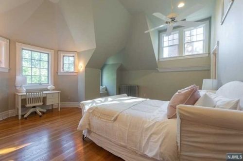 640 Ridgewood Ave, Ridgewood NJ  07450-3311 exterior