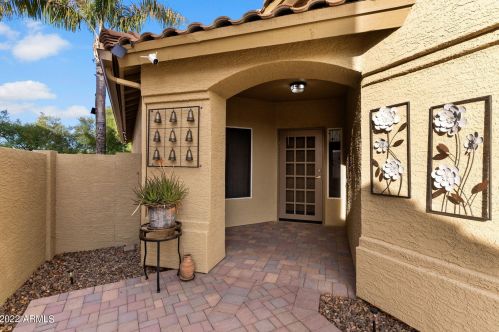 10030 Celtic Dr, Scottsdale, AZ 85260-7247
