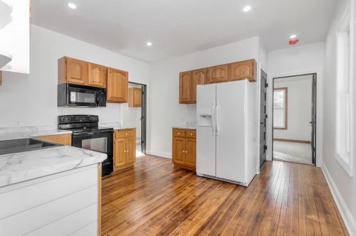 408 Center St, Beaver Dam WI  53916-2050 exterior