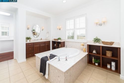 3333 Griffon St, Danville CA  94506-5007 exterior