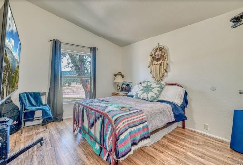 22800 Oat Hill Rd, Middletown CA  95461-9690 exterior