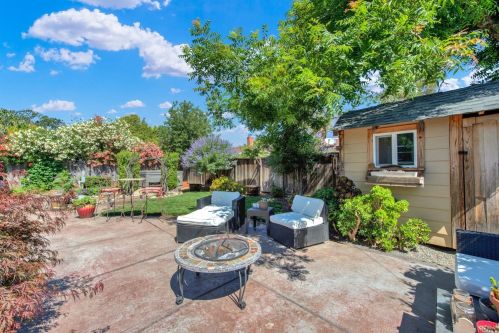 73 Westwood St, Vacaville CA  95688-3625 exterior