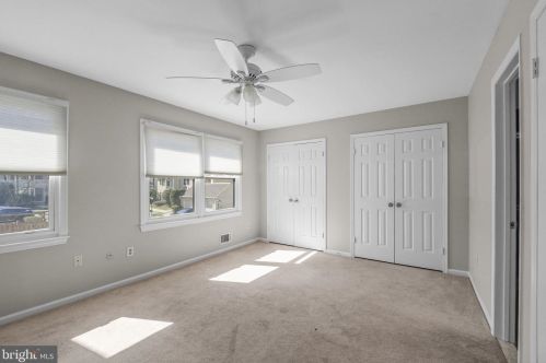 506 Sturbridge Ct, Flemington NJ  08822-2020 exterior