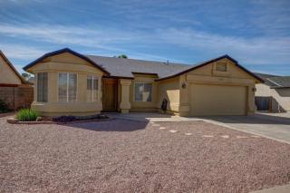 8523 Ocotillo Rd, Glendale, AZ 85305-2180