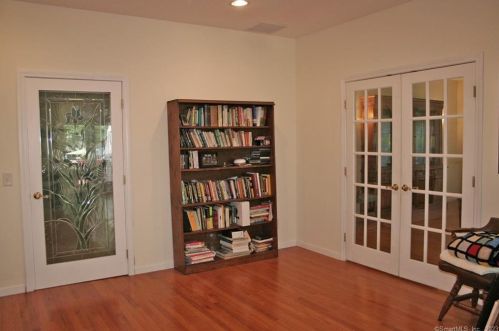 121 Jerry Daniels Rd, East Hampton CT  06447-1230 exterior