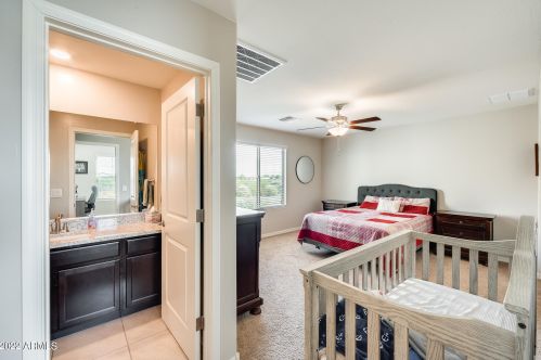 3929 79th Dr, Phoenix AZ  85043 exterior