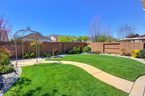7416 Netherbury Ct, Elk Grove, CA 95757-5147