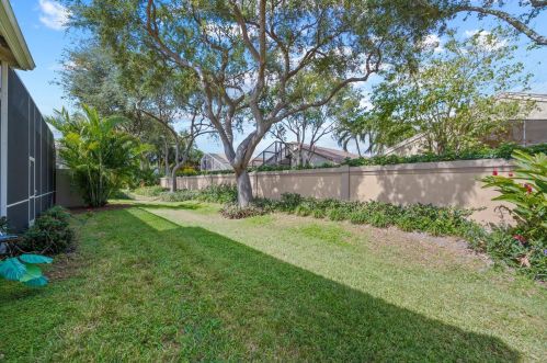 7447 Viale Angelo, Delray Beach FL  33446-3766 exterior