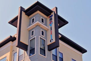 2626 Reagan St, Dallas TX  75219-2393 exterior