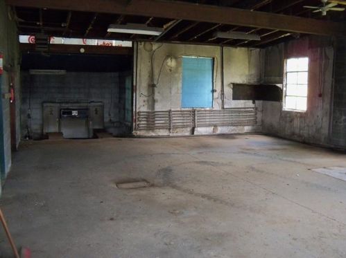 1215 Mount Jackson Rd, New Castle PA  16102-2919 exterior