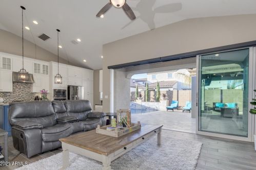 4424 Glacier Pl, Chandler AZ 85249-0502 exterior