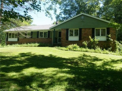 13445 Sperry Rd, Chesterland, OH 44026-3545