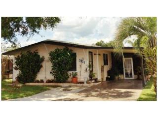 3121 Briar St, Zephyrhills, FL 33543-5245