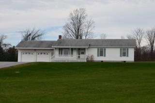 105 Woods Hill Rd, Hog Island, VT 05488-9798