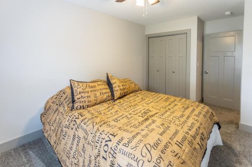 622 Gregg St, Washington Ch OH  43160-1562 exterior