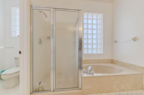 15726 16 Ct, Hollywood FL 33026-0509 exterior